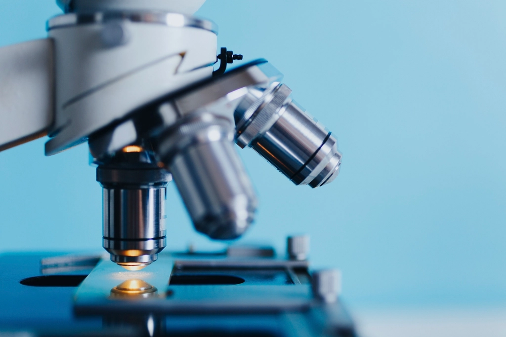 Microscope in a testing laboratory
